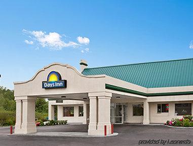 Days Inn By Wyndham Emporia Zewnętrze zdjęcie