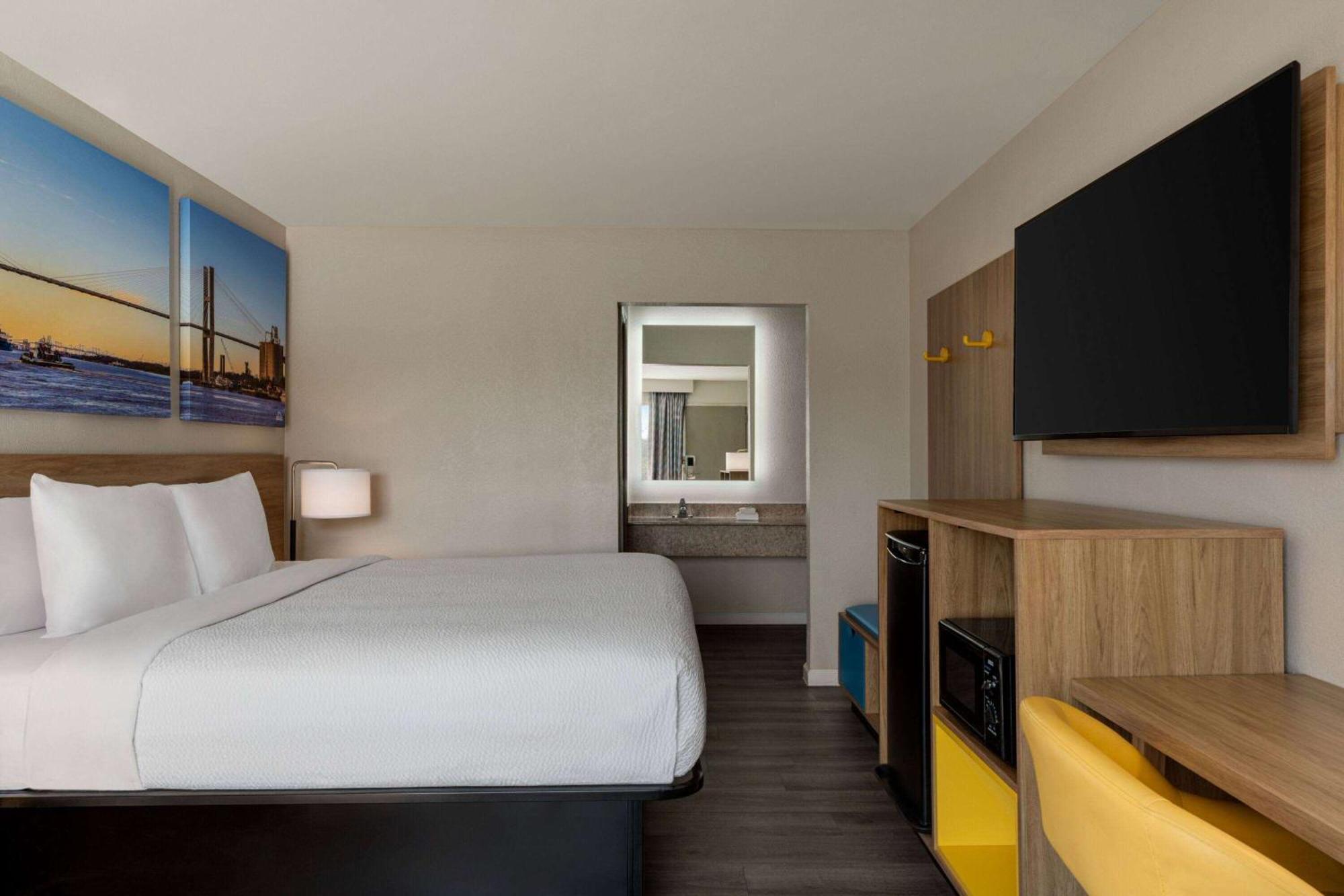 Days Inn By Wyndham Emporia Zewnętrze zdjęcie