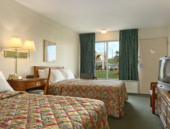 Days Inn By Wyndham Emporia Pokój zdjęcie